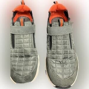 MERRELL WOMENS “WASHABLE” SHOE SIZE 6 MINT